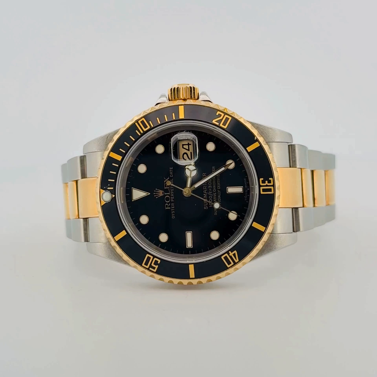 Rolex Submariner Two-Tone (16613T)