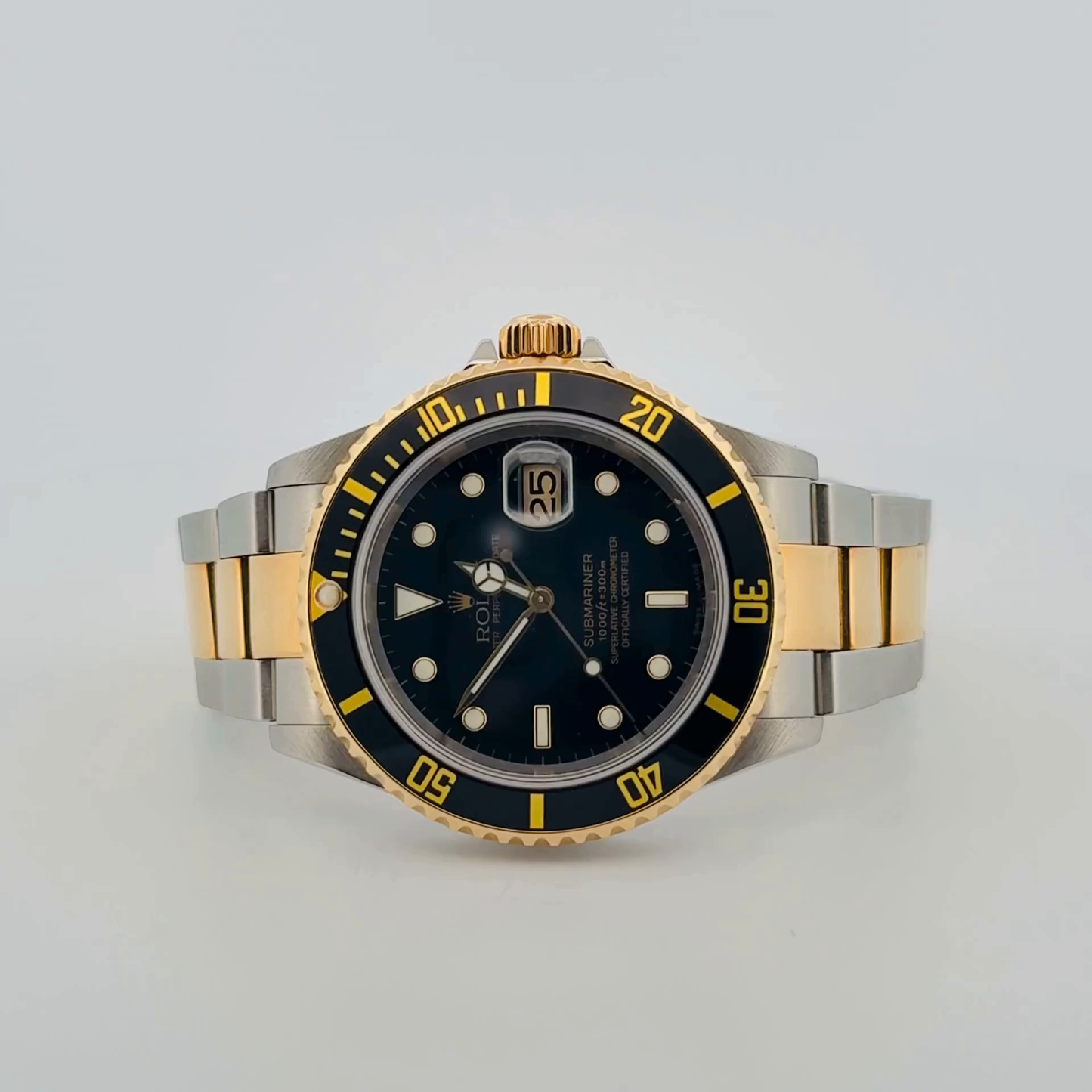 Rolex Submariner Two-Tone (16613T)
