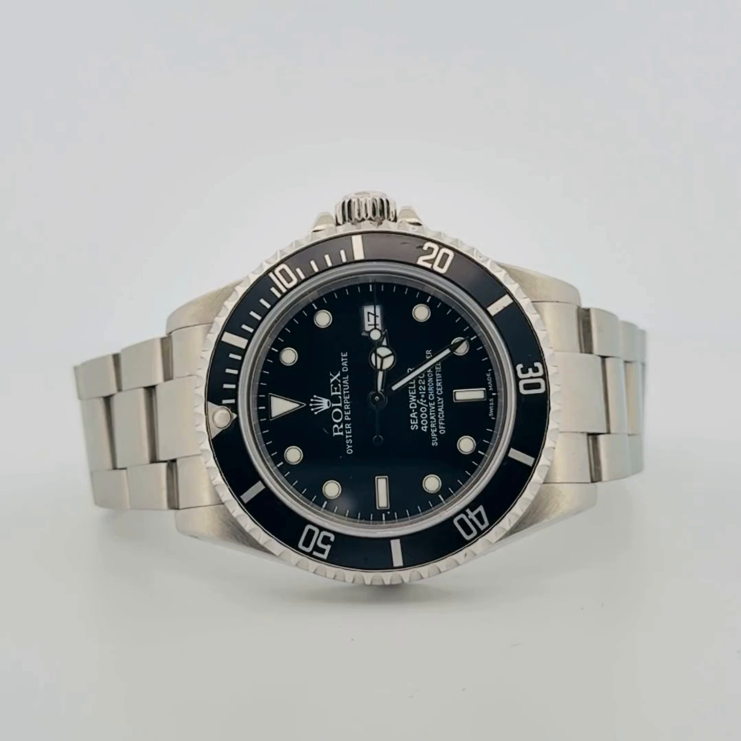 Rolex Sea-Dweller (16600)