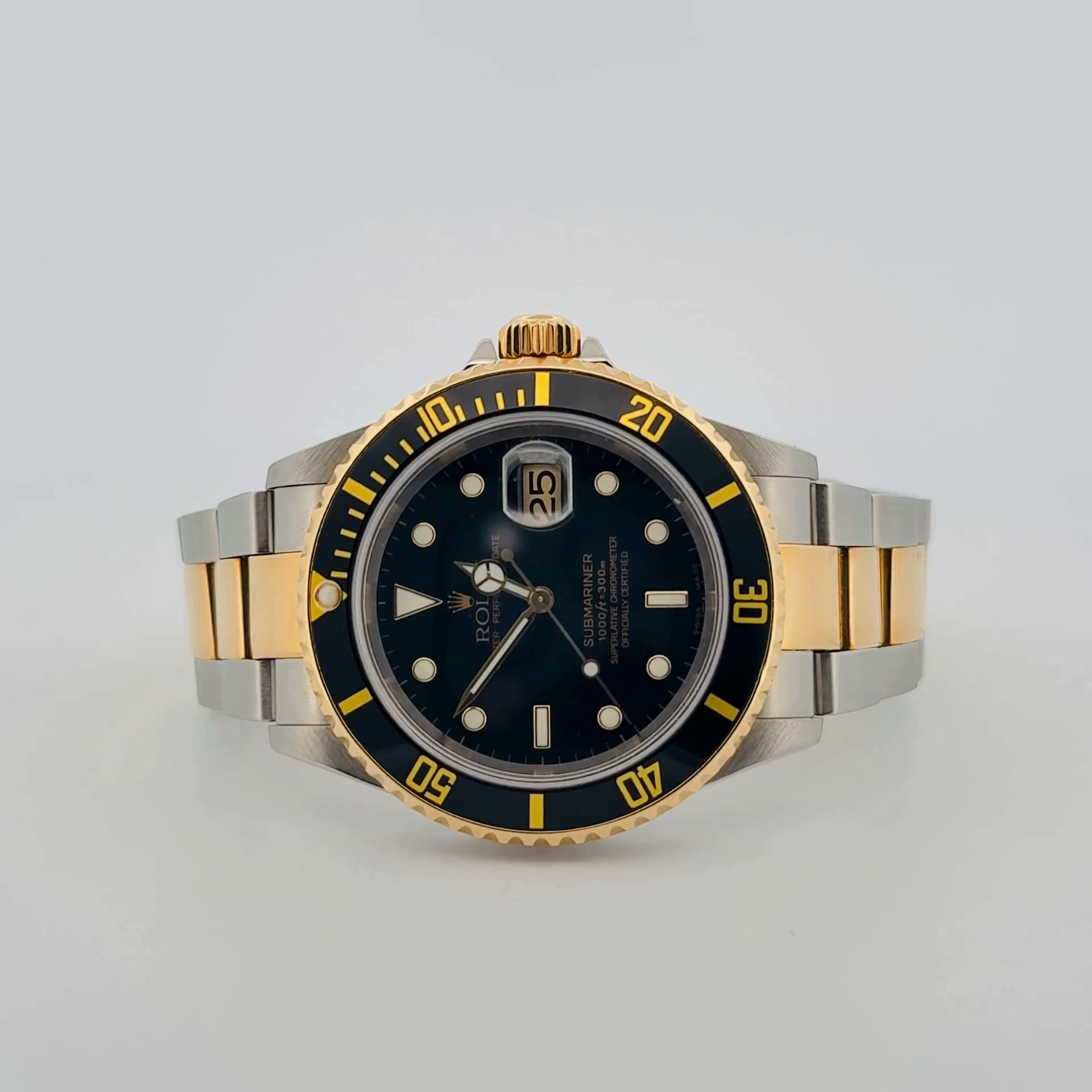 Rolex Submariner Two-Tone (16613T)