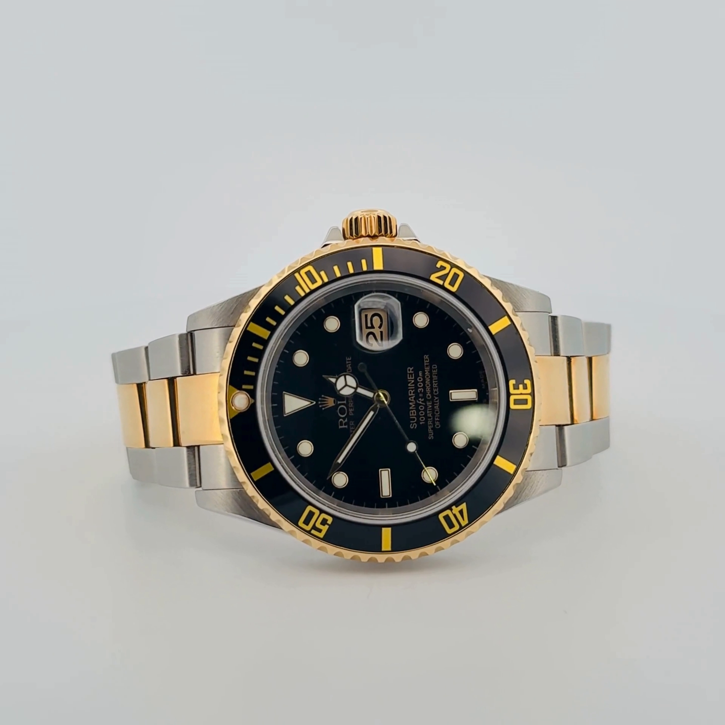 Rolex Submariner Two-Tone (16613T)