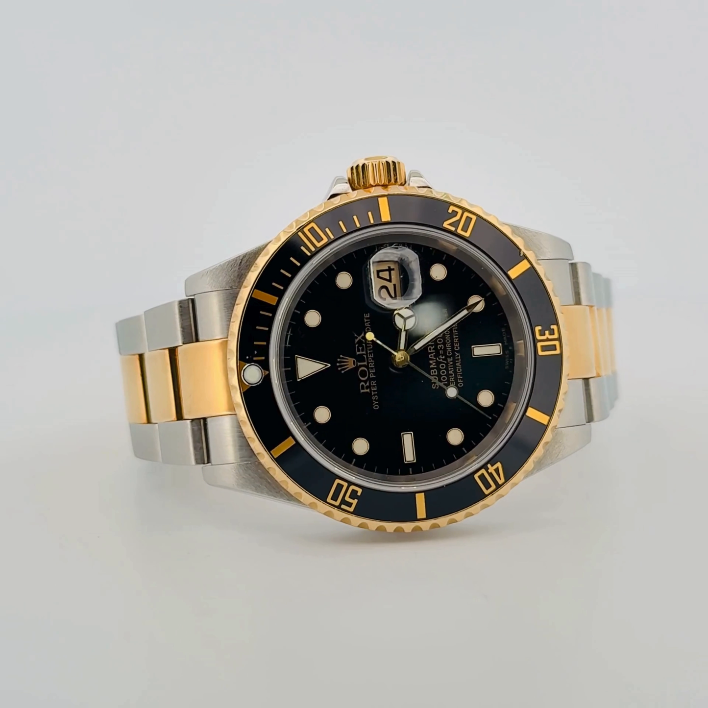 Rolex Submariner Two-Tone (16613T)