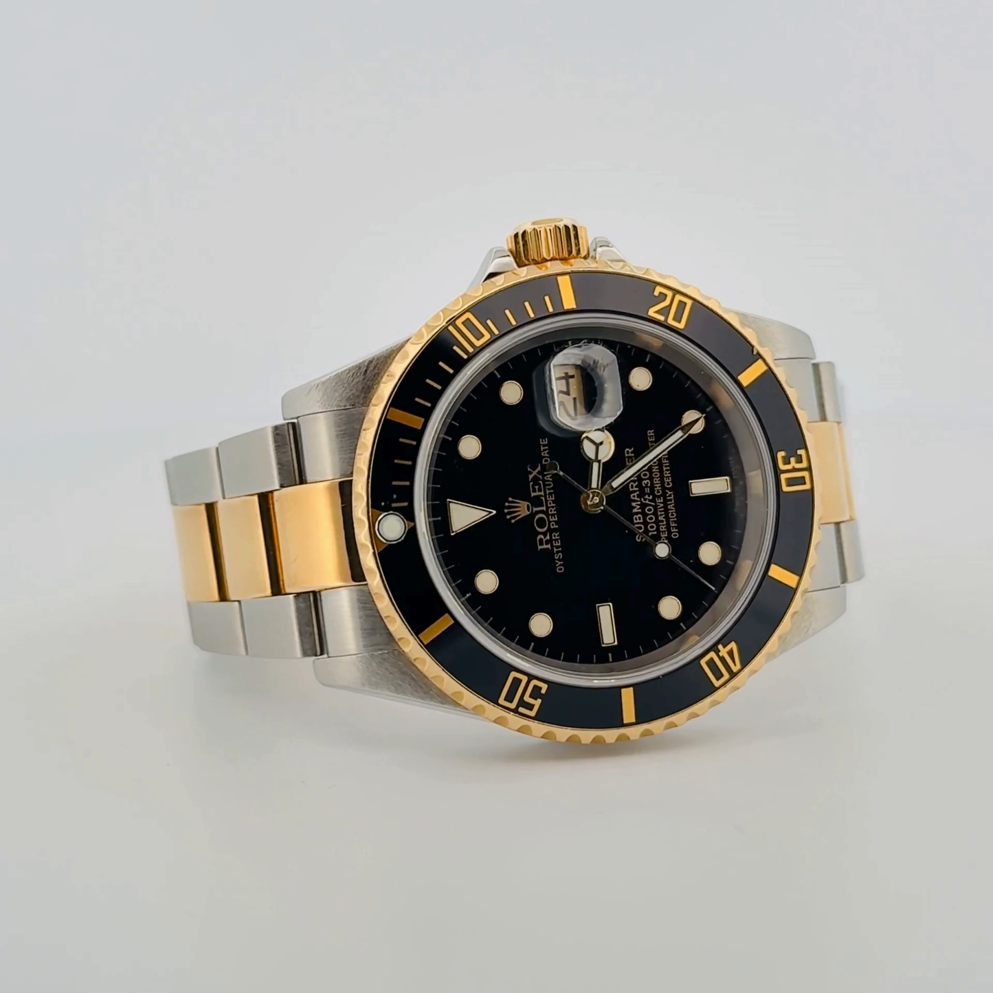 Rolex Submariner Two-Tone (16613T)