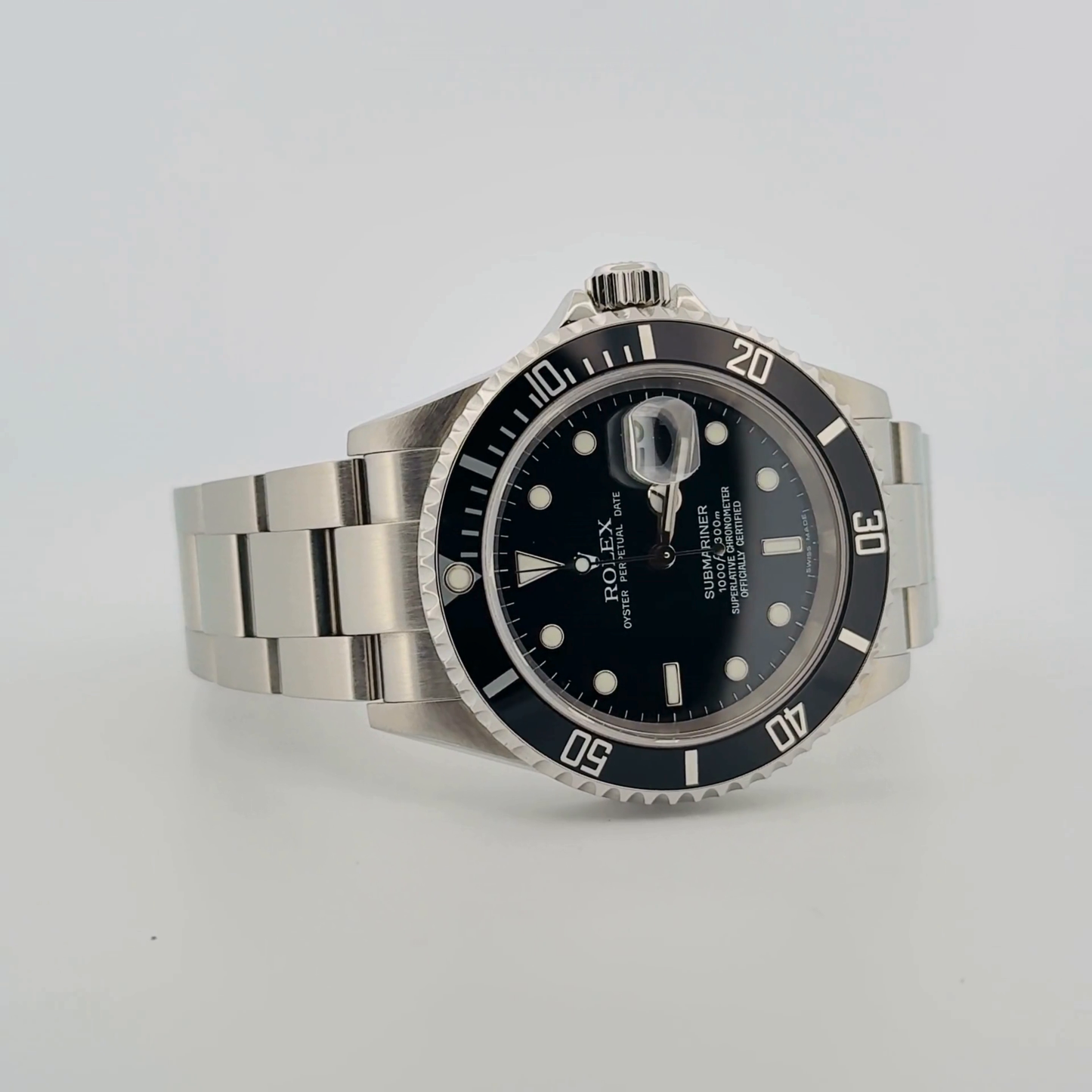 Rolex Submariner (16610T)