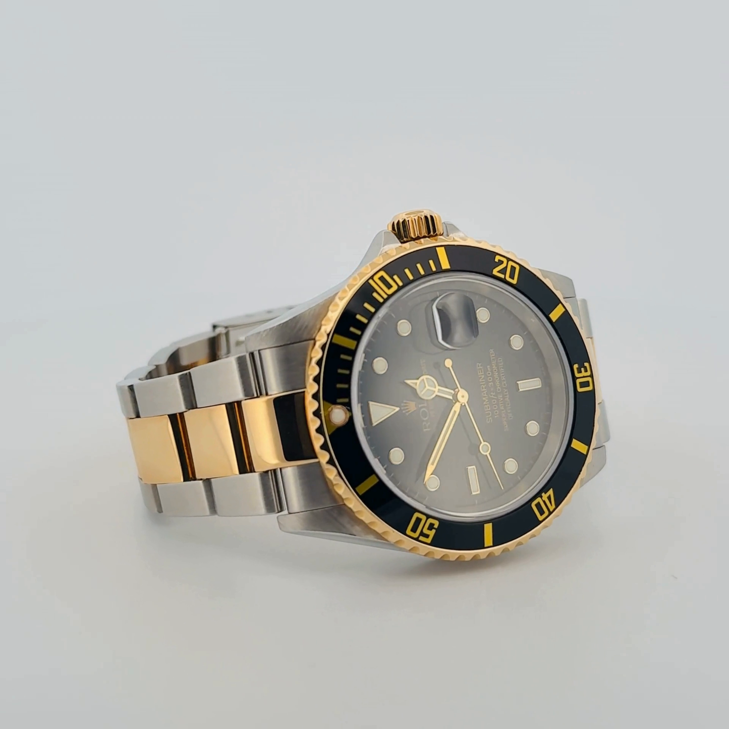 Rolex Submariner Two-Tone (16613T)