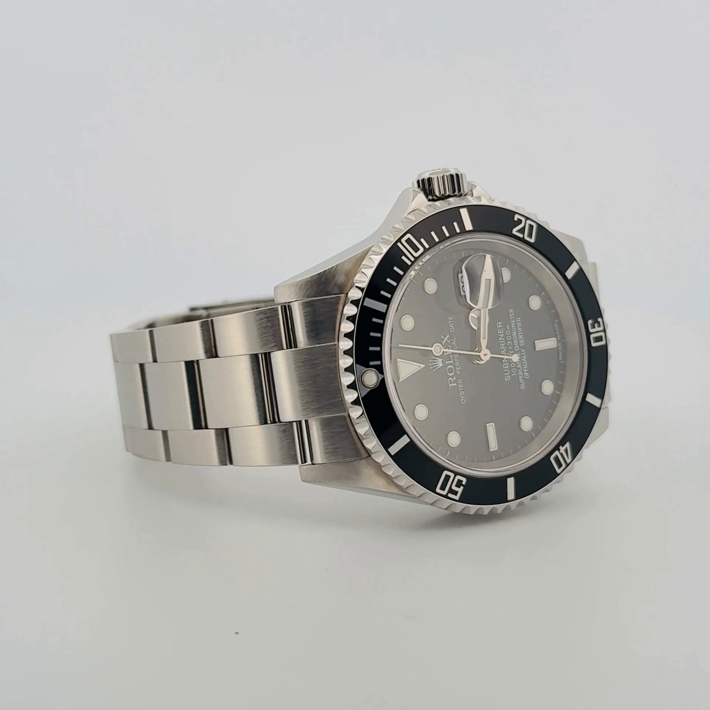 Rolex Submariner (16610T)