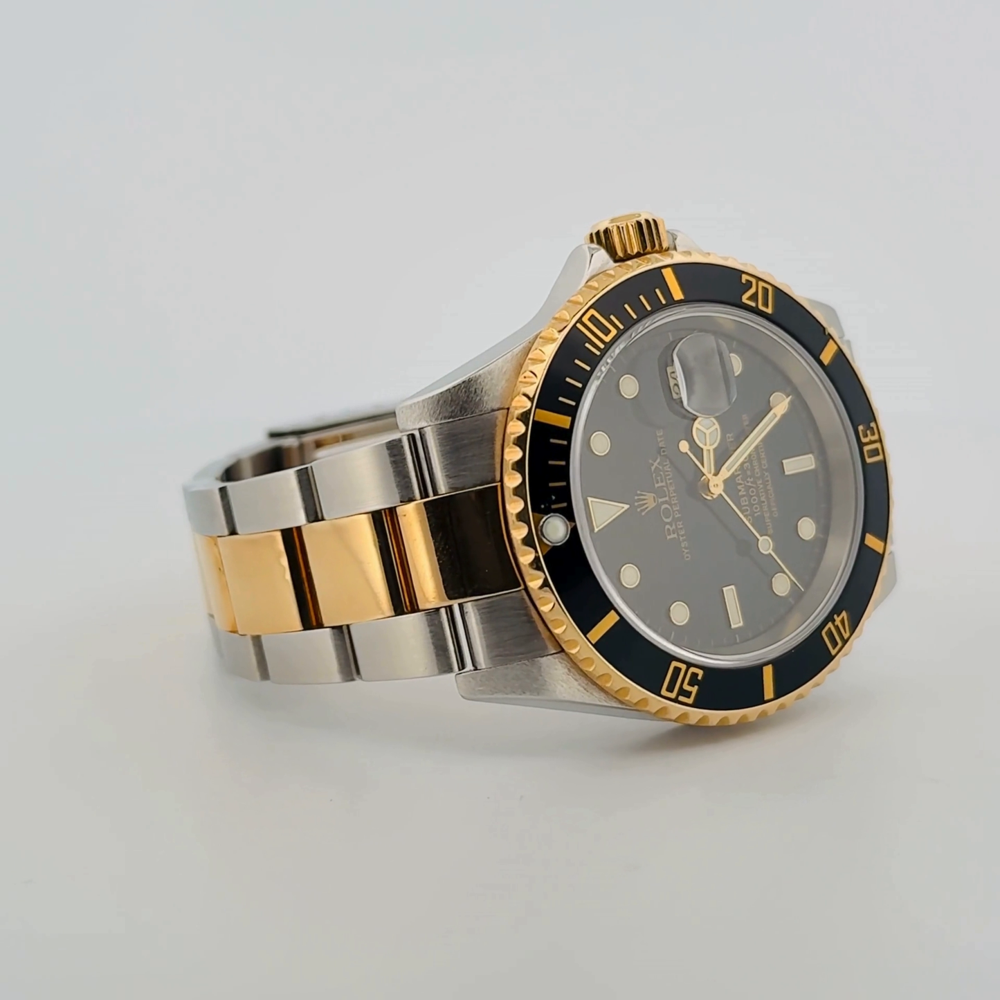 Rolex Submariner Two-Tone (16613T)