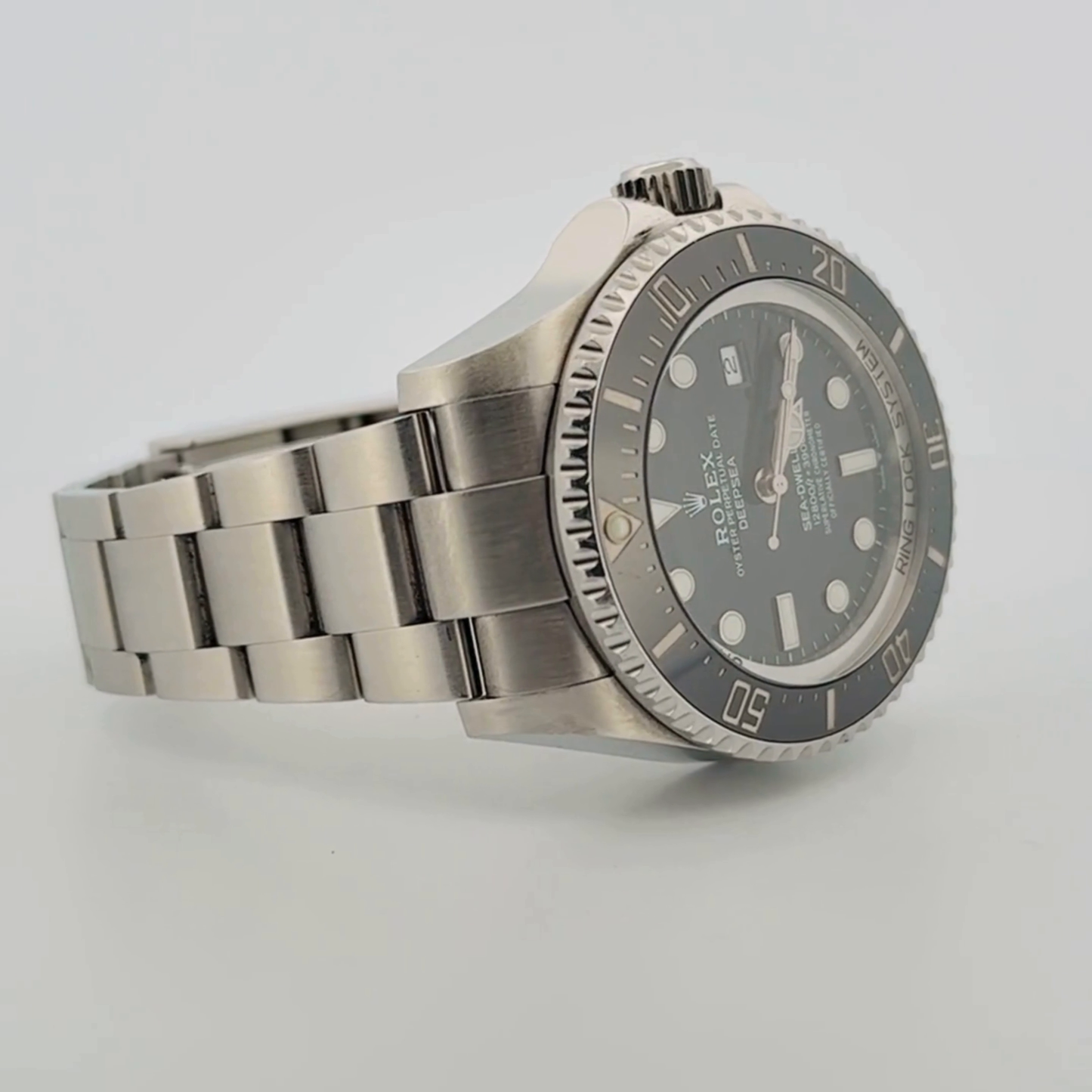 Rolex Deepsea (126660)