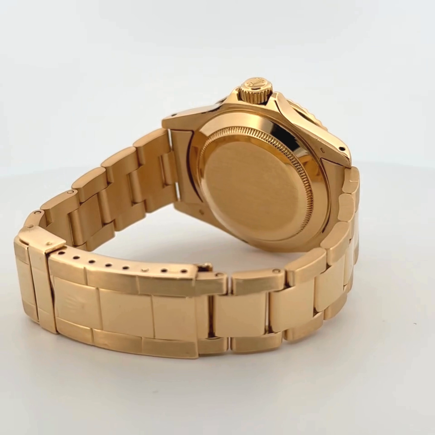 Rolex Submariner 18k Yellow Gold (16808)