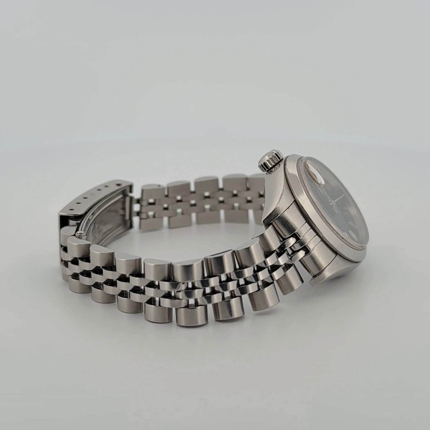 Rolex Ladies Oyster Perpetual Date (79160)