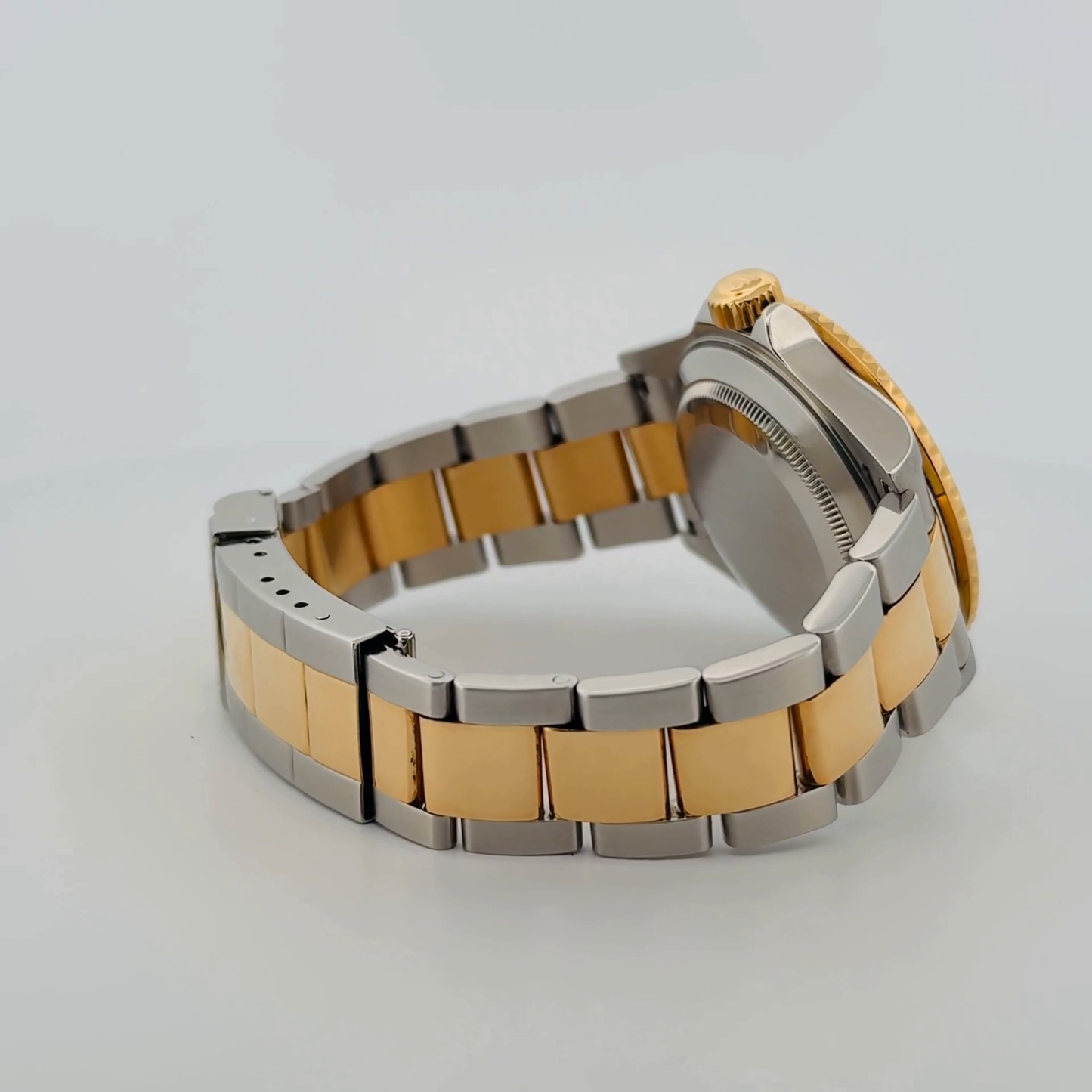 Rolex Submariner Two-Tone (16613T)