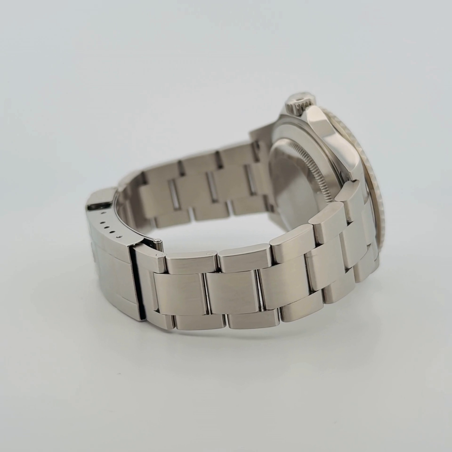 Rolex Submariner (16610T)