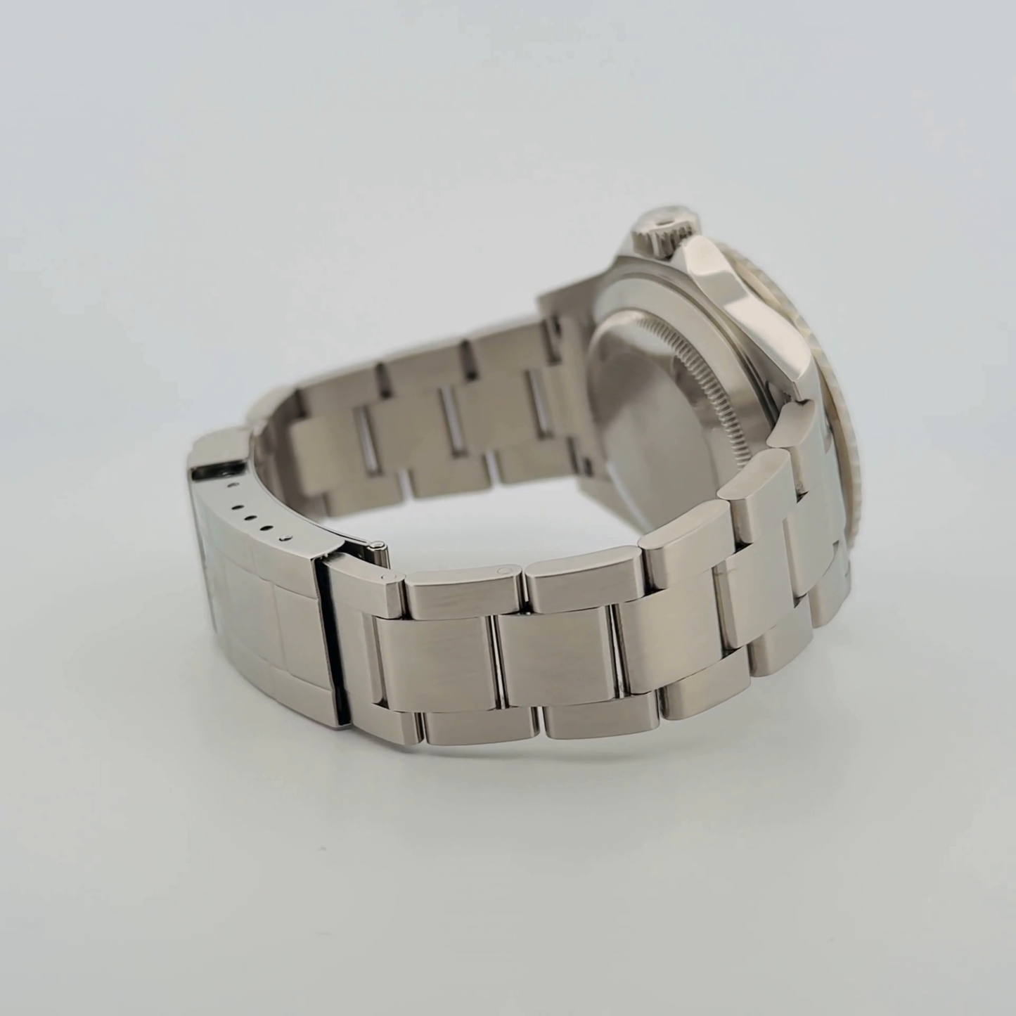 Rolex Submariner (16610T)