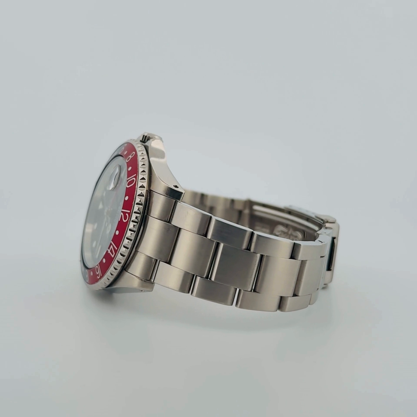 Rolex GMT Master II Pepsi (16710)