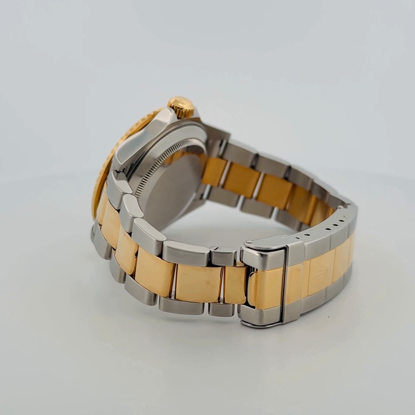 Rolex Submariner Two-Tone (16613T)