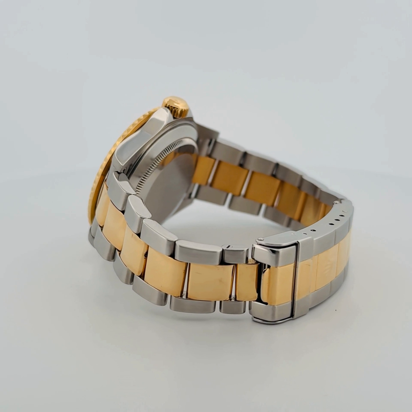 Rolex Submariner Two-Tone (16613T)