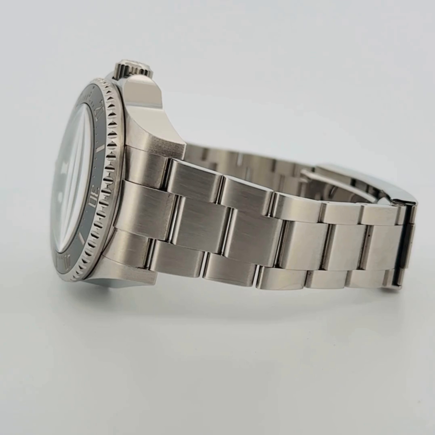Rolex Deepsea (126660)