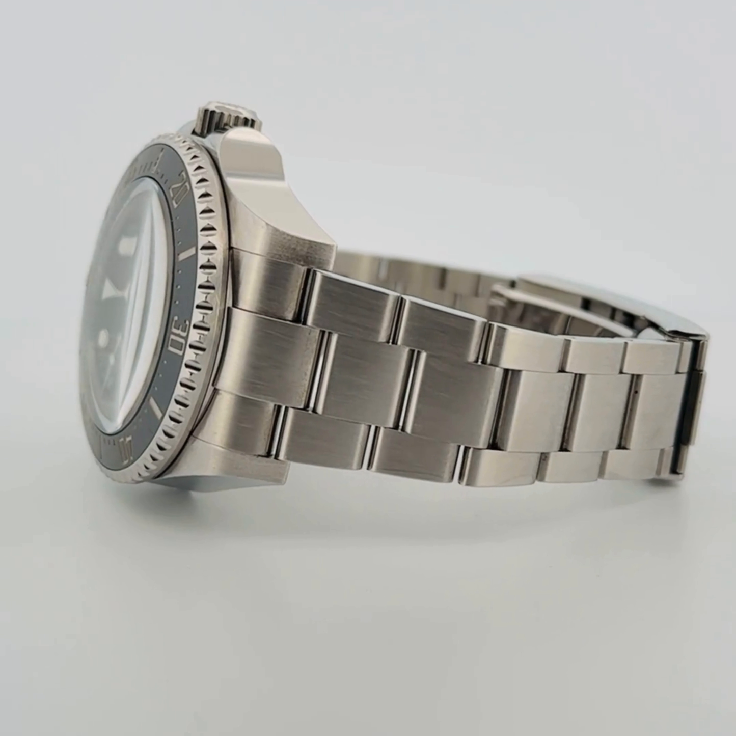 Rolex Deepsea (126660)