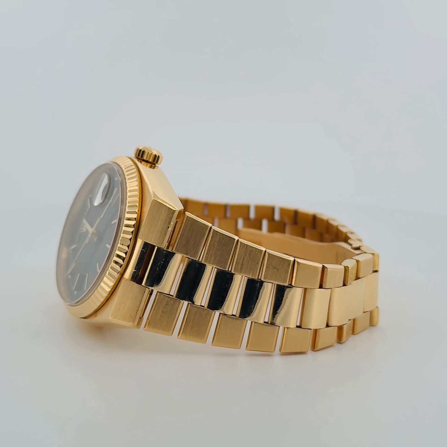 Rolex Oysterquartz President Day-Date (19018)