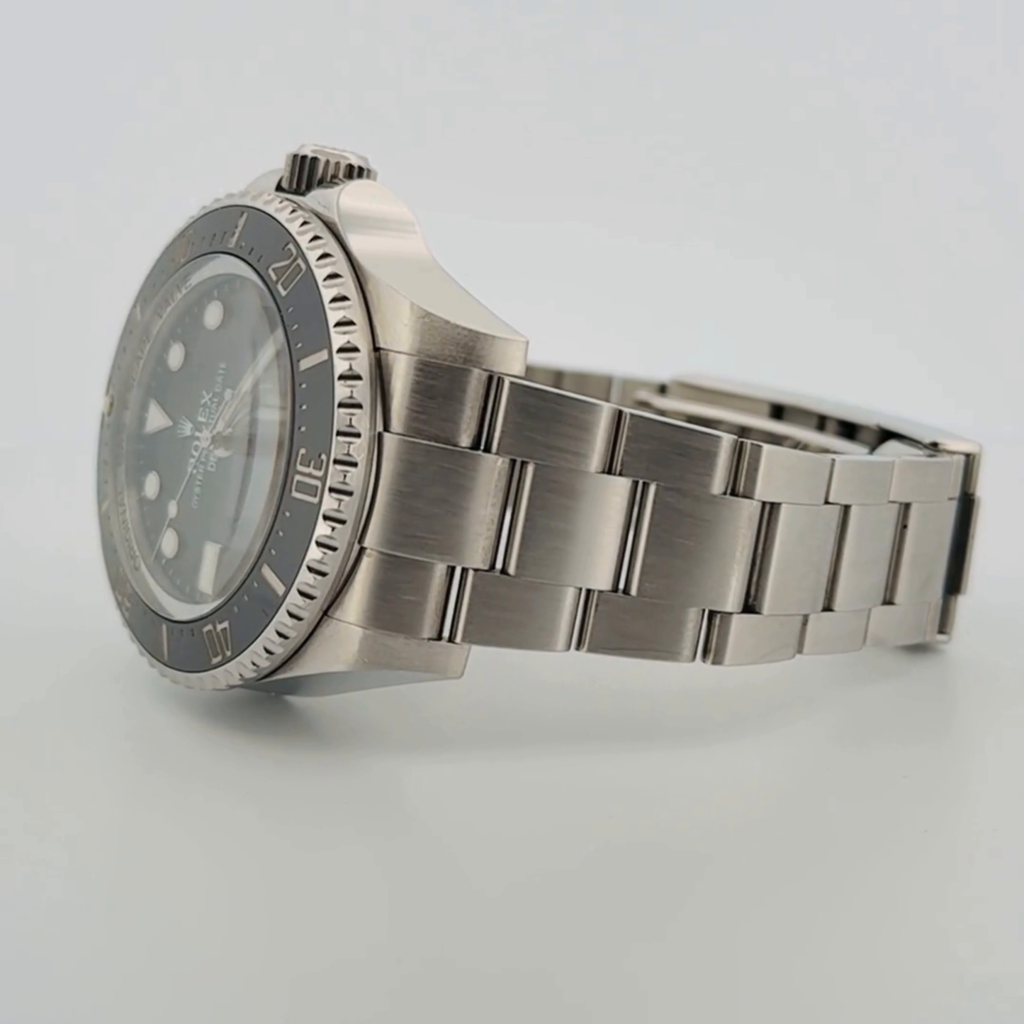 Rolex Deepsea (126660)