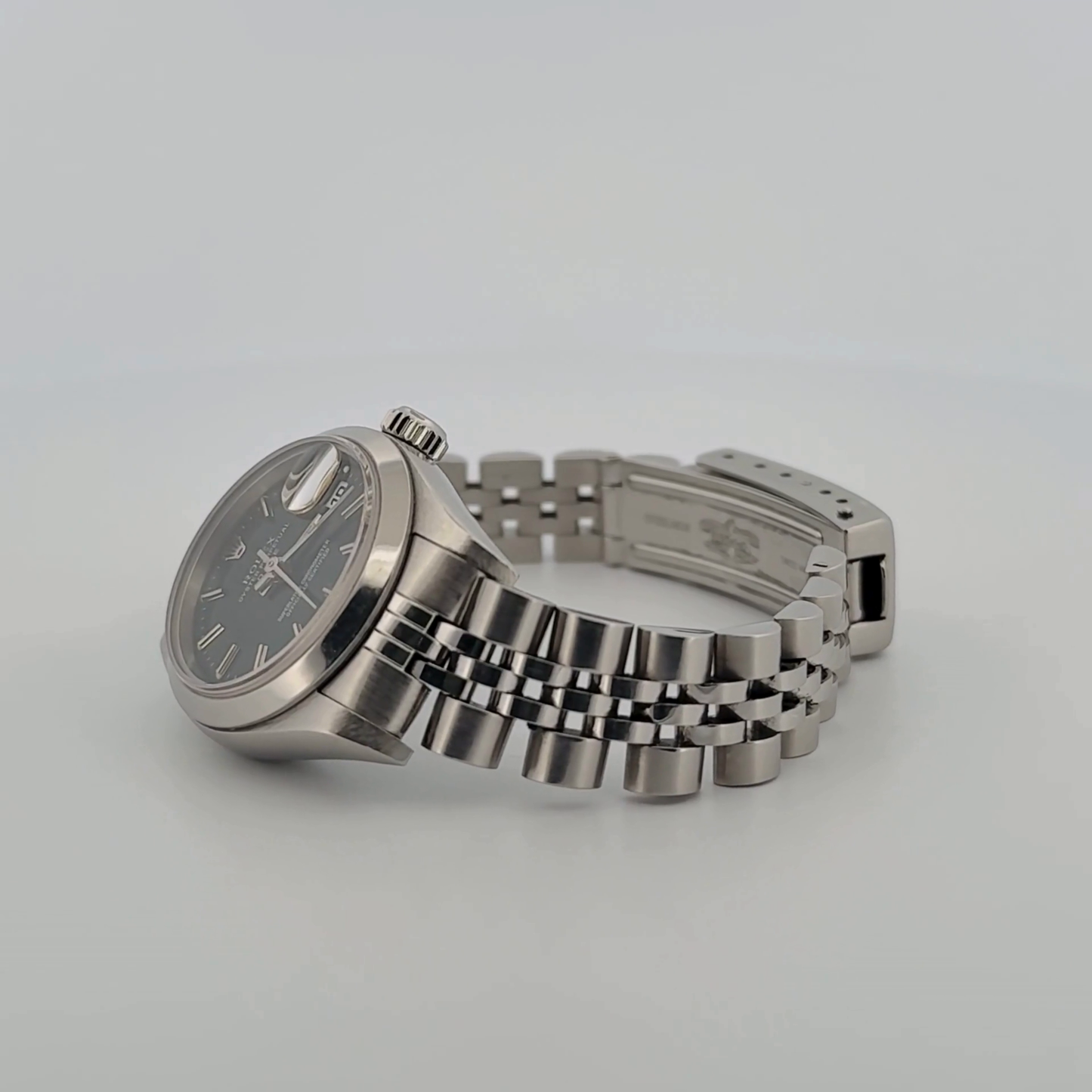 Rolex Ladies Oyster Perpetual Date (79160)