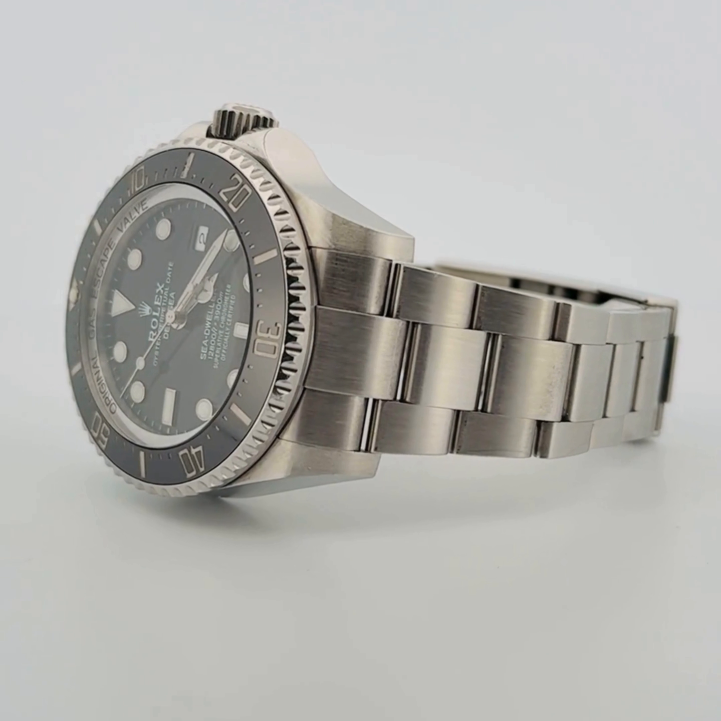 Rolex Deepsea (126660)