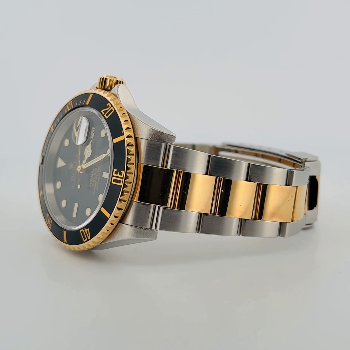 Rolex Submariner Two-Tone (16613T)