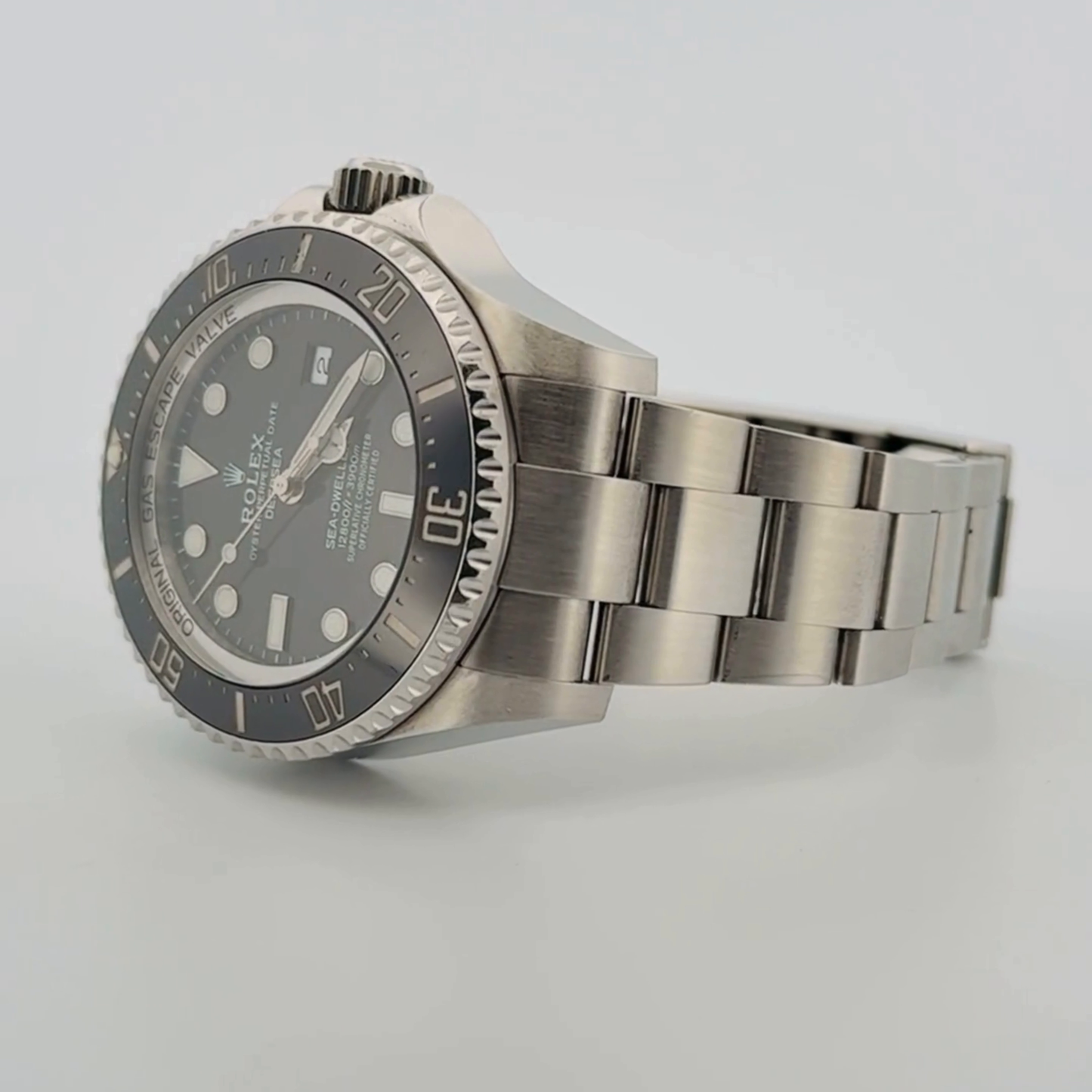 Rolex Deepsea (126660)