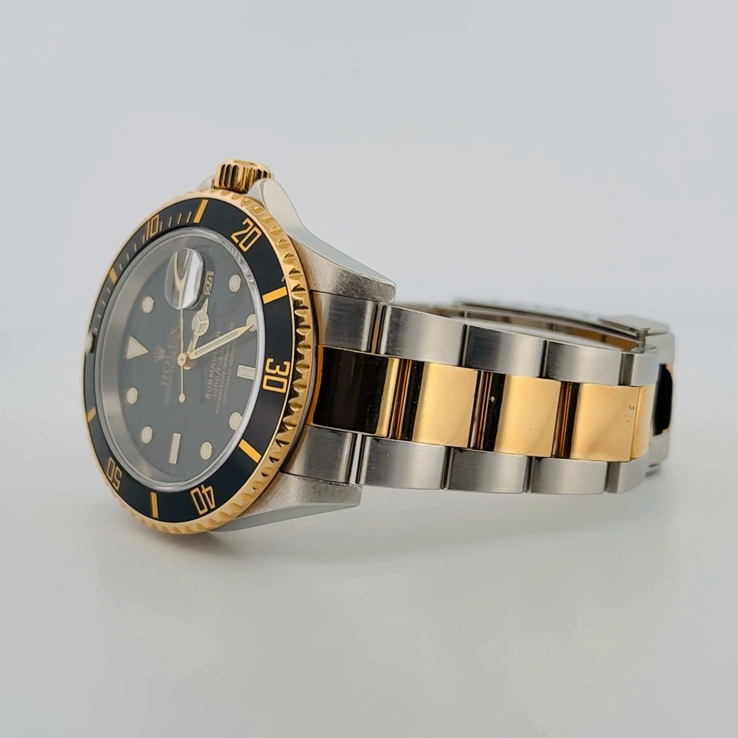 Rolex Submariner Two-Tone (16613T)