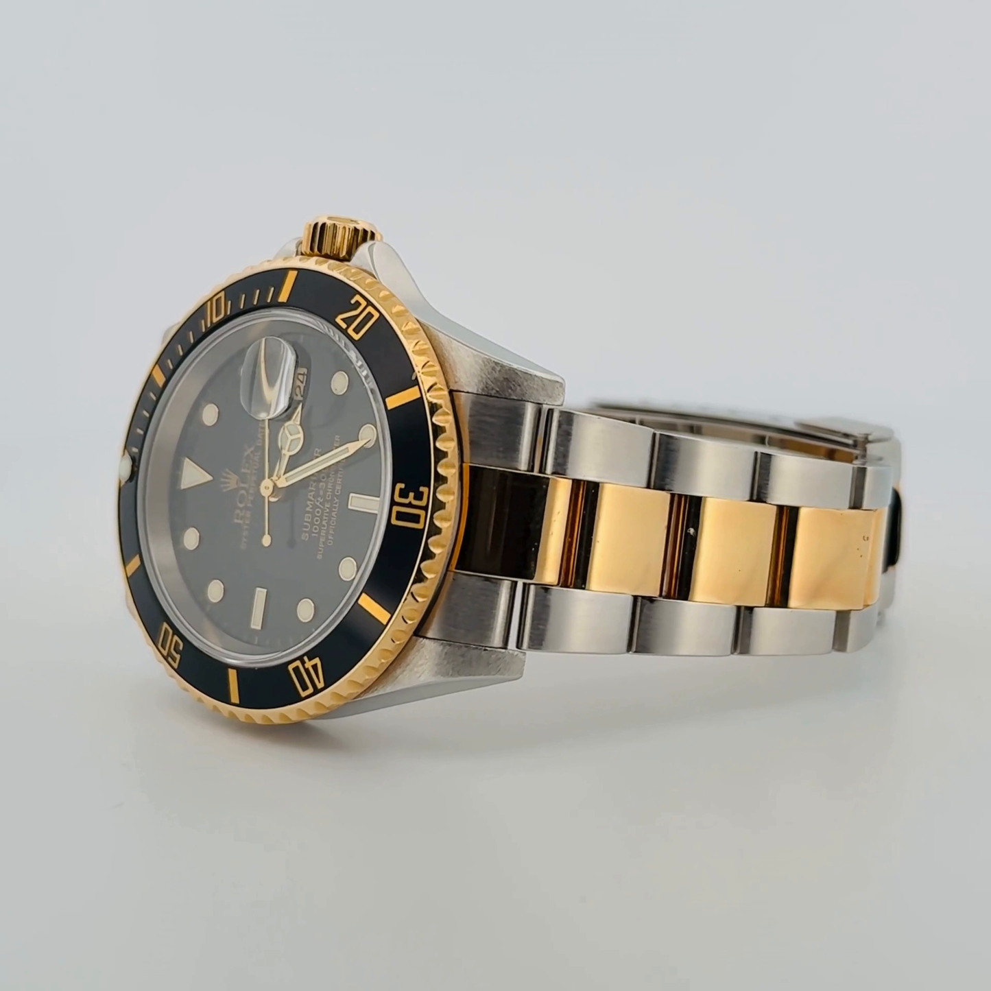Rolex Submariner Two-Tone (16613T)