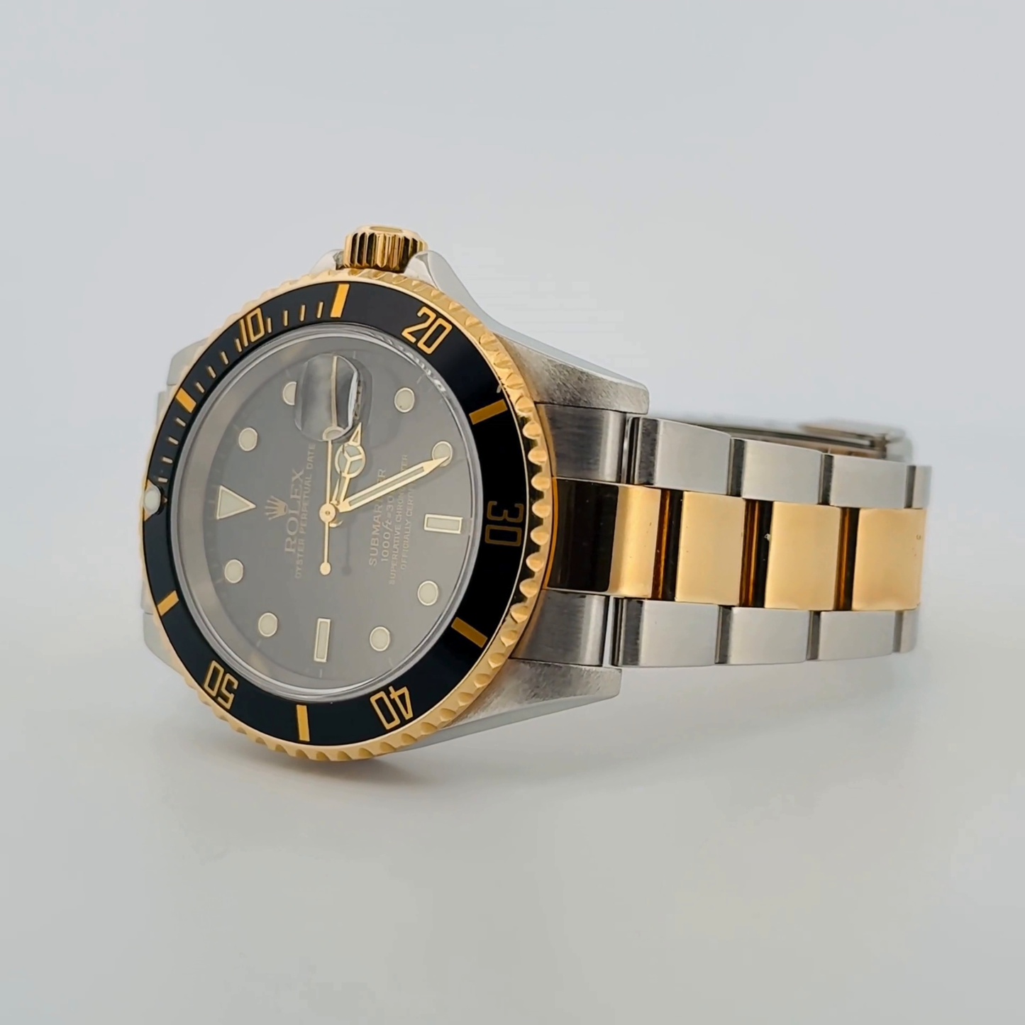 Rolex Submariner Two-Tone (16613T)
