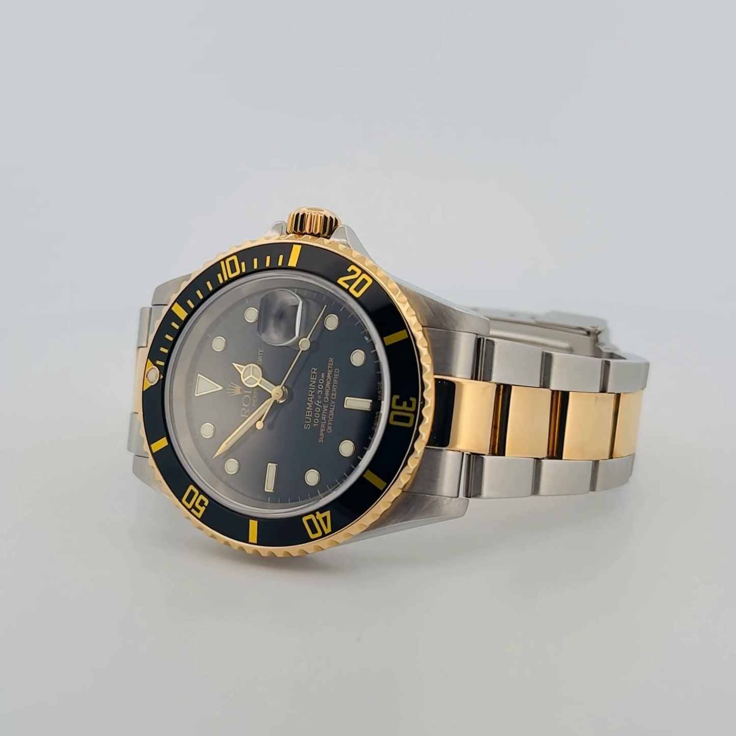 Rolex Submariner Two-Tone (16613T)