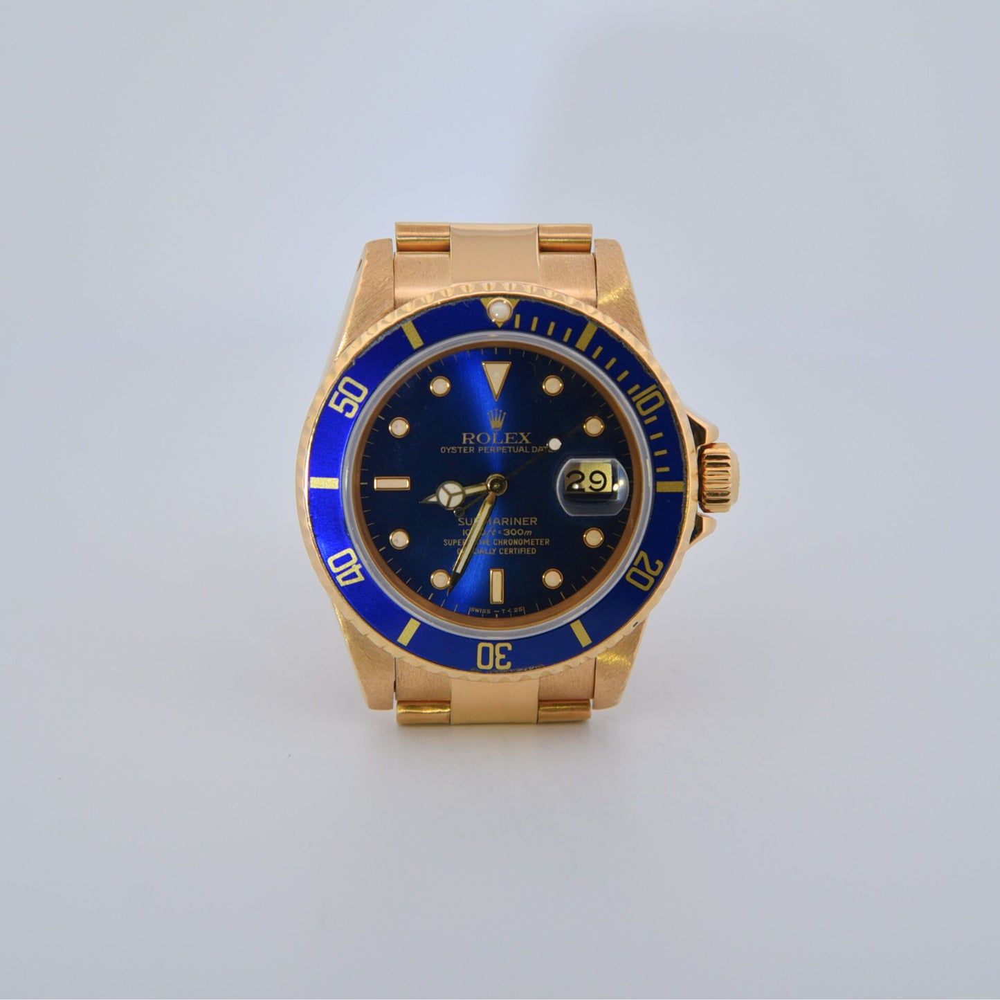 Rolex Submariner 18k Yellow Gold (16808)