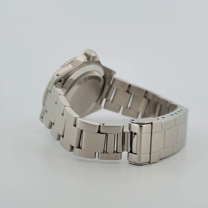Rolex Submariner (14060m)